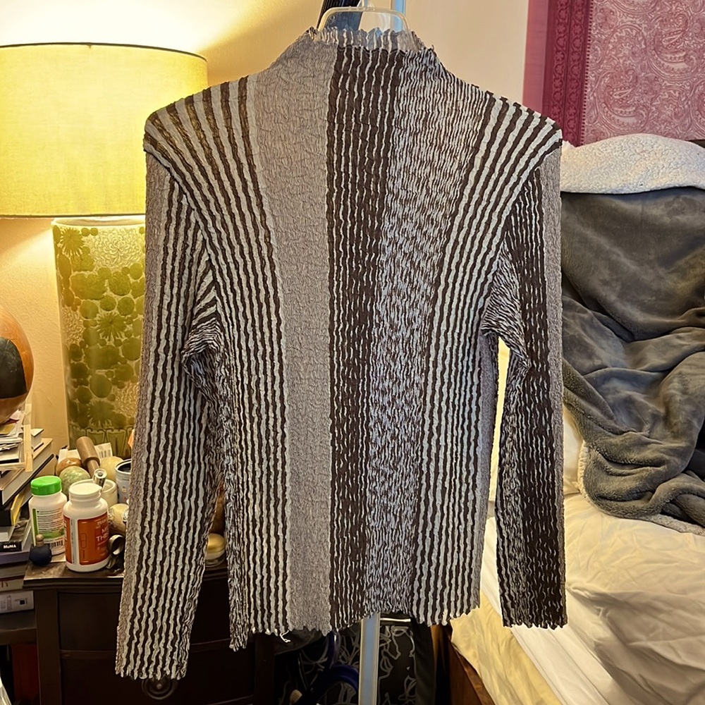 SALE! DEAL!! Vintage Y2K Crinkle Top Minimalist Japanese Style Fits XS - Large